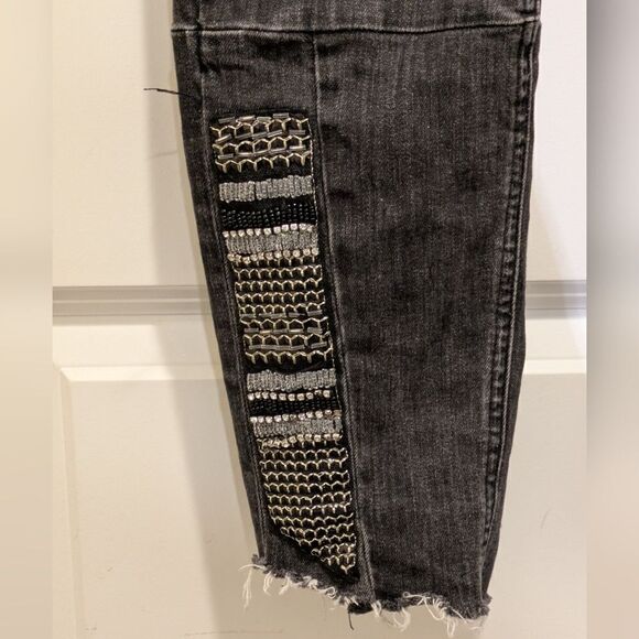 EUC Mos Mosh Size 27 Jordon Deco Jeans in Black with Bejewelled Leg Patches - Picture 8 of 9